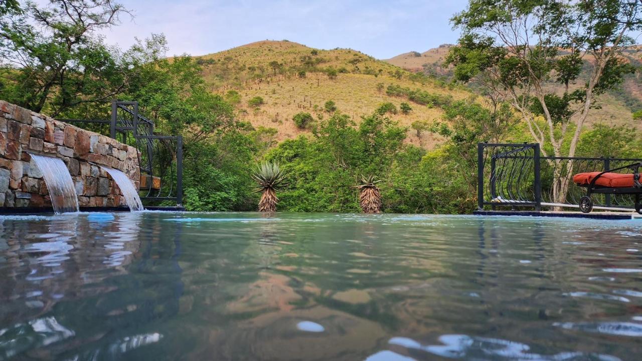 Heysbrook Estate - Luxurious Lodges In A Private Valley Waterval-Onder Esterno foto